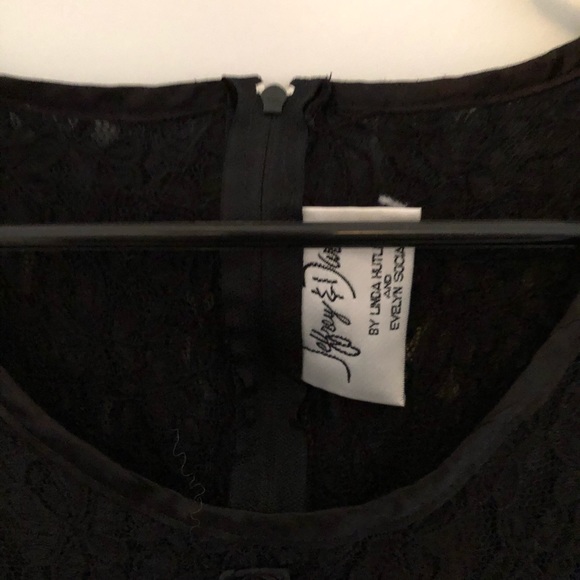 Vintage Lace Dress - Picture 4 of 5